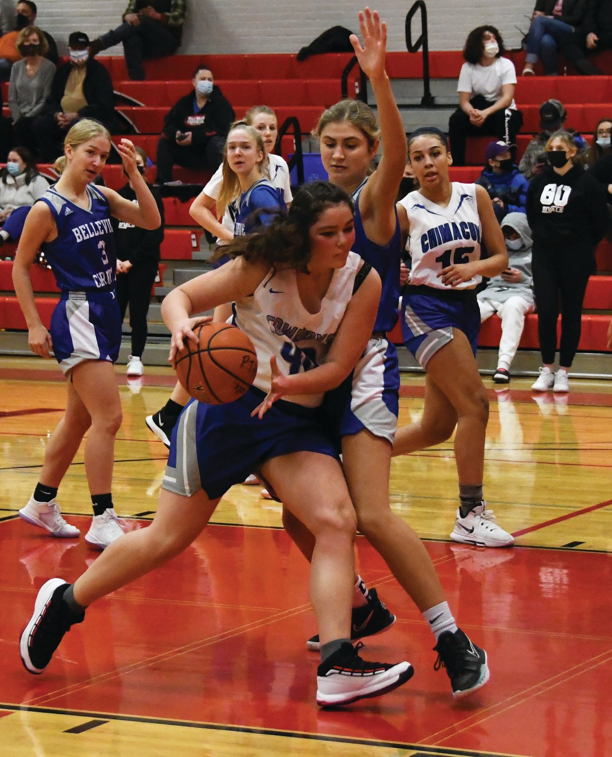 Alyssa Vandenberg cuts into the paint to score a layup in the third period. The forward netted 13 points on the night.